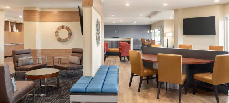 简斯维尔万豪TownePlace套房酒店(TownePlace Suites Janesville)图片