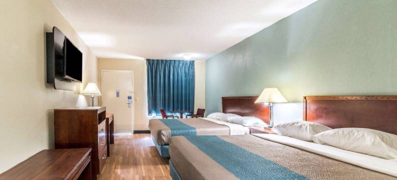 肯利6号汽车旅馆(Motel 6 Kenly, NC)图片