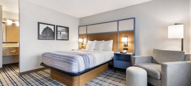 俾斯麦美吟温德姆酒店(AmericInn by Wyndham Bismarck)图片