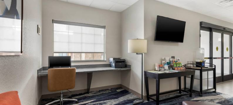 舒适酒店-巴拉德罗斯福(Comfort Inn Ballard-Roosevelt)图片