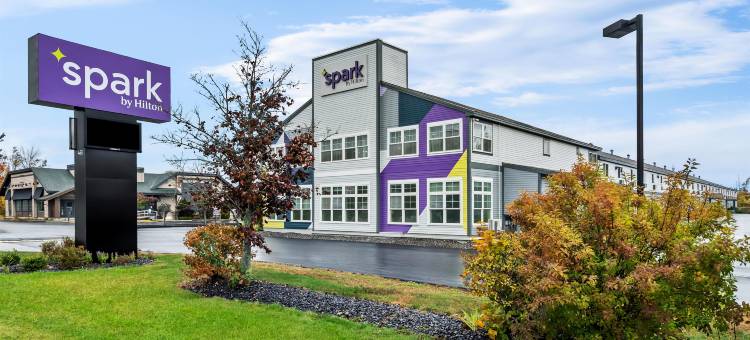 希尔顿Spark酒店波特兰机场缅因州购物中心(Spark by Hilton Portland Airport Maine Mall)图片