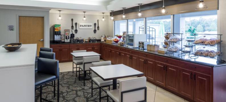 蔚景温德姆什里夫波特机场酒店(Wingate by Wyndham Shreveport Airport)图片