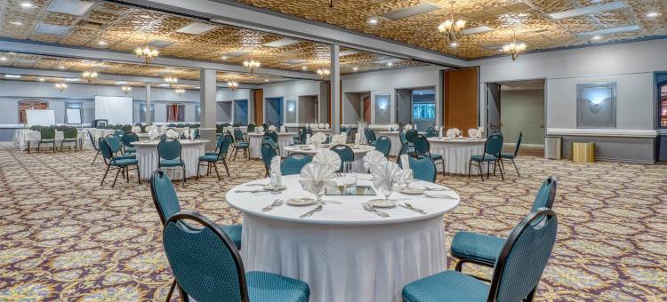 里诺机场贝斯特韦斯特SureStay Plus酒店(SureStay Plus Hotel by Best Western Reno Airport)图片