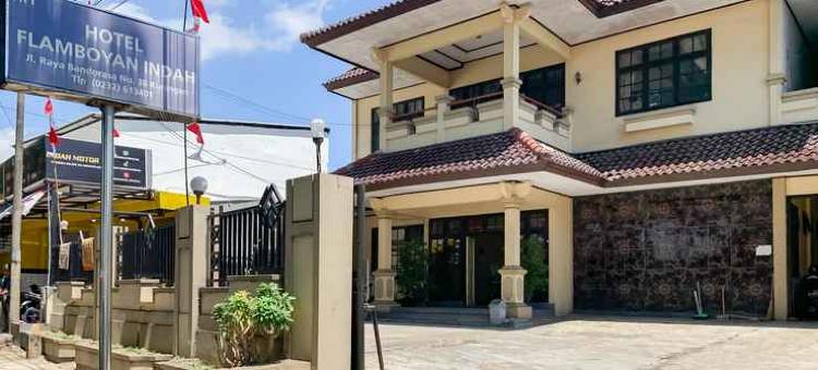 RedDoorz Syariah at Flamboyan Indah Kuningan图片