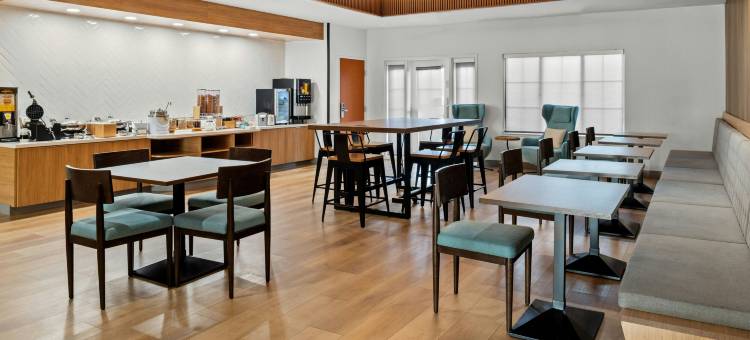 萨克拉门托埃尔克格罗夫万枫酒店(Fairfield Inn & Suites Sacramento Elk Grove)图片