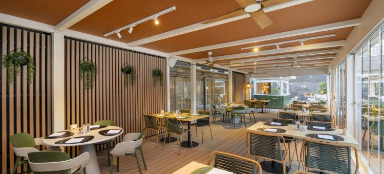 奥林匹克别墅温泉套房酒店(Hotel & Spa Villa Olimpica Suites)图片