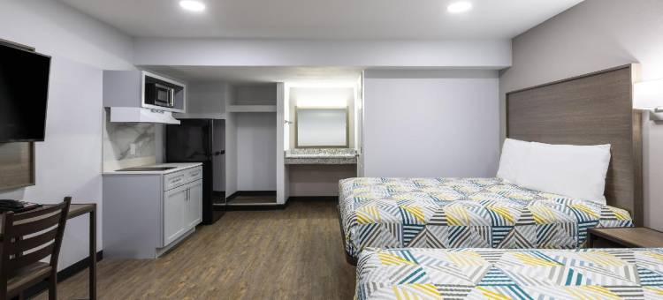 6号汽车旅馆锡克里，北卡罗来纳州(Motel 6 Hickory, NC)图片