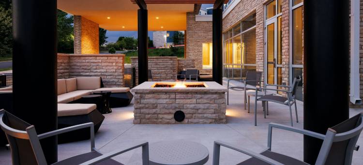 麦迪逊菲奇堡SpringHill Suites酒店(SpringHill Suites by Marriott Madison Fitchburg)图片