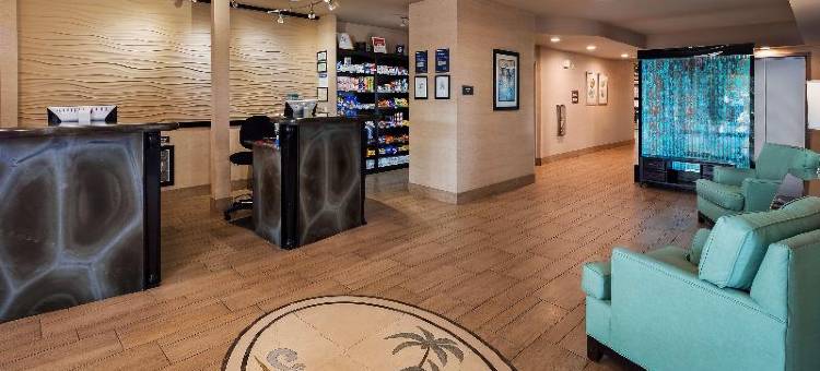 欧申赛德棕榈贝斯特韦斯特优质酒店(Best Western Plus Oceanside Palms)图片