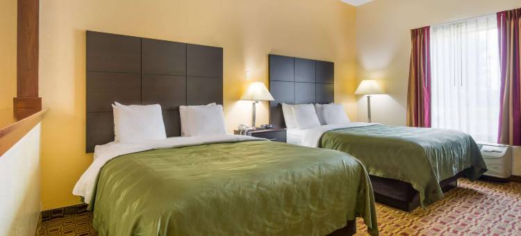 塞勒斯堡品质酒店及套房(Quality Inn & Suites)图片