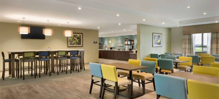 Airdrie Inn and Suites图片