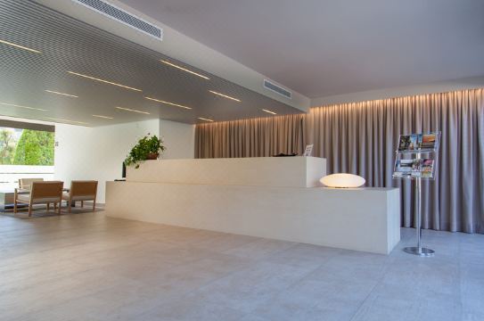 Atenea Park Suites & ApartmentsHotel Overview