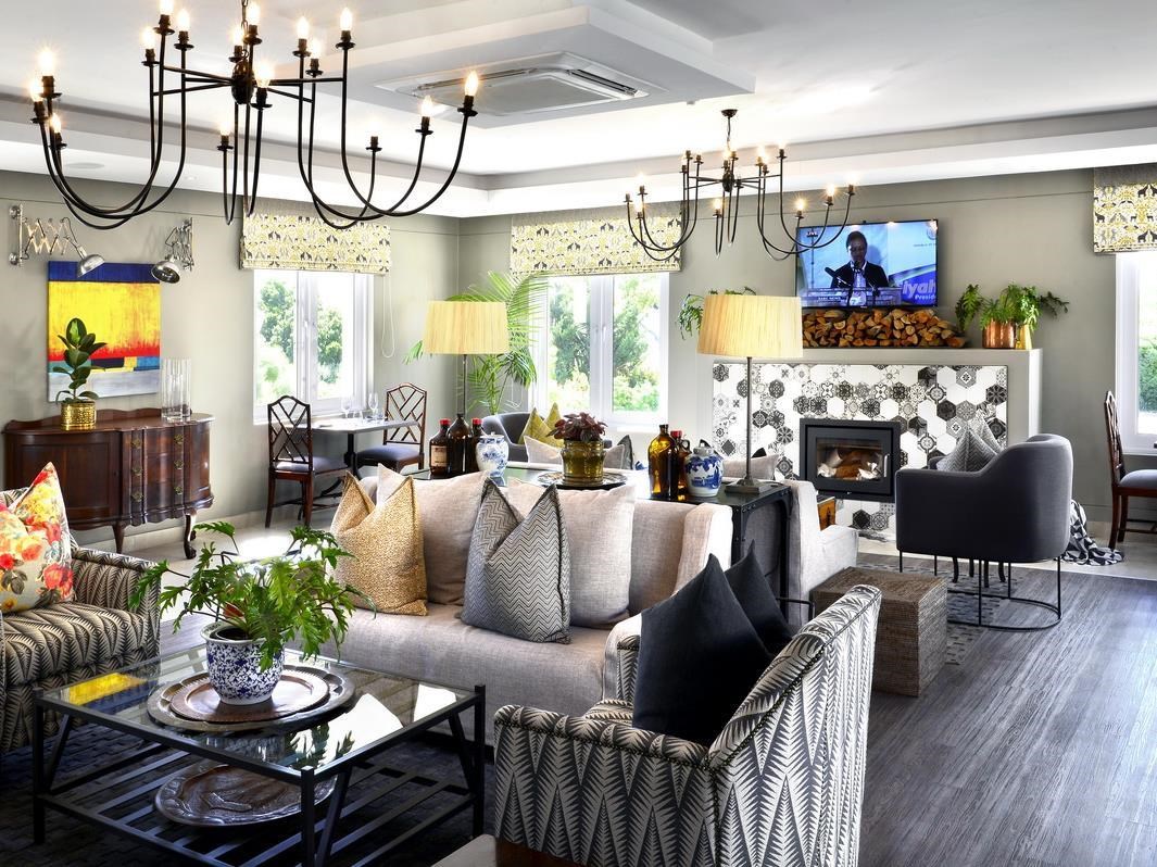 Franschhoek Boutique Hotel - Lion Roars Hotels & LodgesOver view