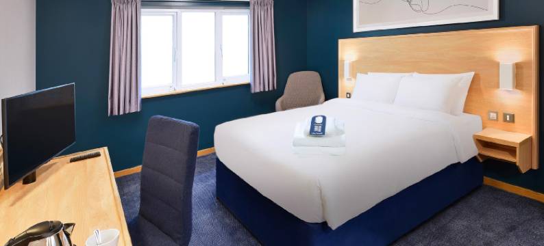 斯旺西中心旅屋酒店(Travelodge Swansea Central)图片
