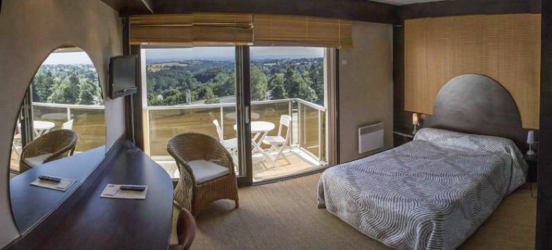 塞加拉普林西尔餐厅及酒店(Authentic by Balladins – Rodez / le Ségala)图片