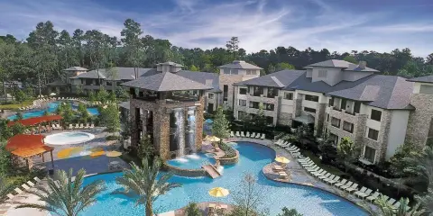 伍德蘭斯度假村 - 希爾頓格芮精選系列