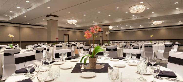 旧金山机场希尔顿安泊-海滨酒店(Embassy Suites by Hilton San Francisco Airport Waterfront)图片