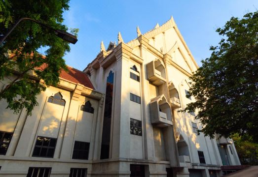 Siam Paradise Entertainment Complex Hotel Overview