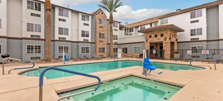 贝斯特韦斯特优质尤马山麓优质酒店(Best Western Plus Yuma Foothills Inn  Suites)图片