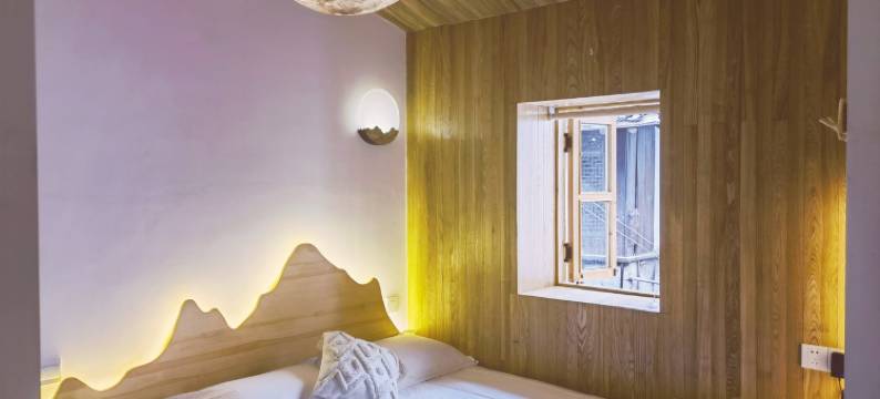 青屋风情民宿(漕河街分店)图片