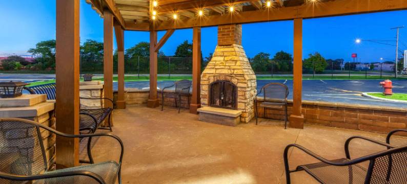 温德姆速8罗斯维尔/底特律酒店(Super 8 by Wyndham Roseville/Detroit Area)图片