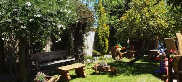 Annies Nirvana Lodge Backpackers图片