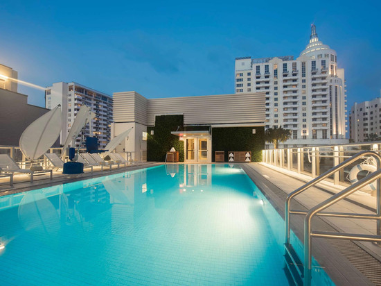 伊贝罗斯塔浪潮伯克利海岸酒店