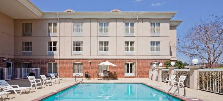 智选假日套房酒店维克斯堡(Holiday Inn Express & Suites Vicksburg)图片