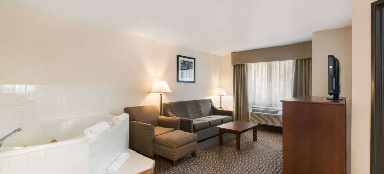 品质酒店及套房 斯廷博特斯普林斯(Quality Inn & Suites Steamboat Springs)图片