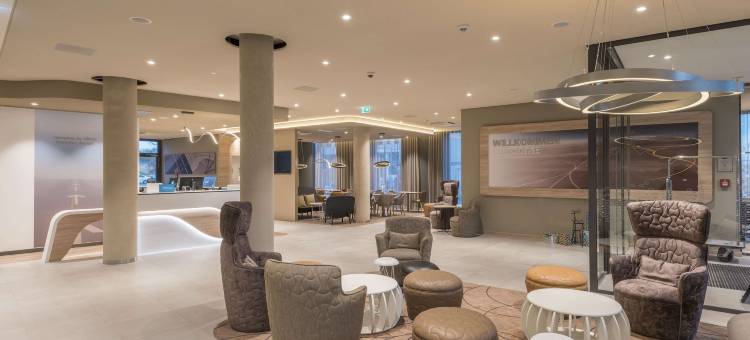 法兰克福机场希尔顿欢朋酒店(Hampton by Hilton Frankfurt Airport)图片