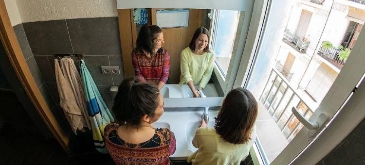 Onefam并行(Onefam Paralelo)图片