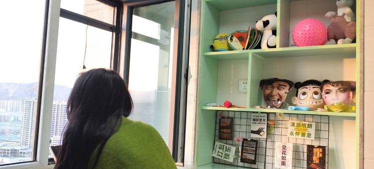 城市的街灯公寓(解放路2号分店)图片