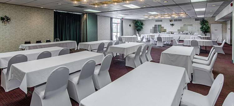 士丹顿6号汽车旅馆(Motel 6 Staunton, VA)图片