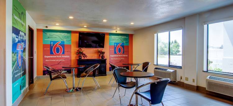 哥伦比亚6号汽车旅馆(Motel 6-Columbia, MO - East)图片