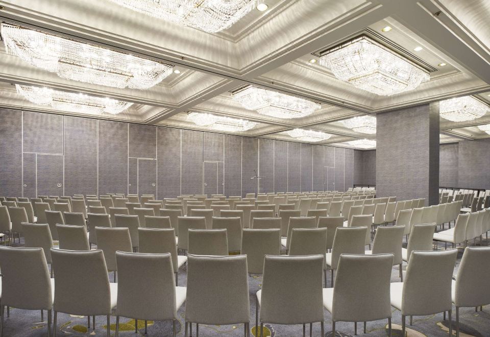 Park Lane New YorkHotel Overview