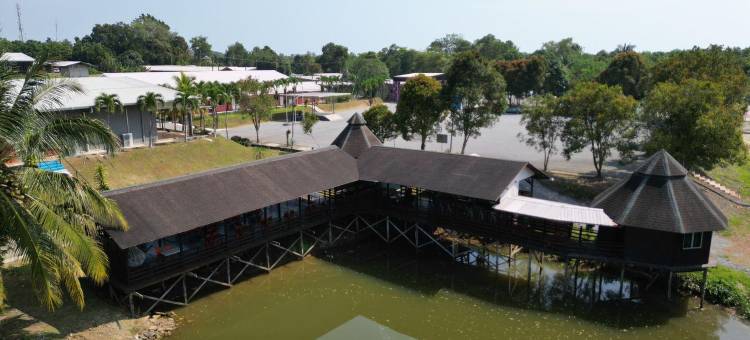 普特拉圣托萨度假营-斯马丹(Putra Sentosa Retreat Camp, Sematan)图片