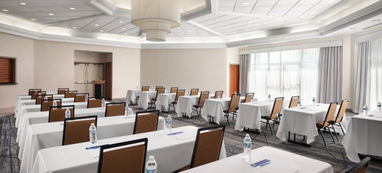 智选假日套房酒店新奥尔良机场(Holiday Inn Express & Suites New Orleans Airport South)图片