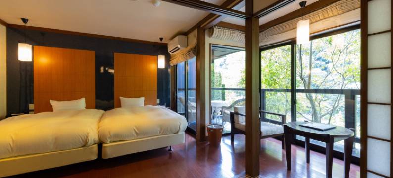 武田尾温泉红叶馆别庭Azalee(Takedao Onsen Koyokan Bettei Azalee)图片