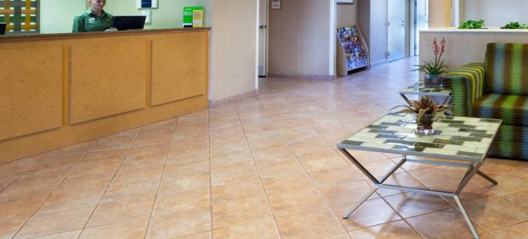 埃尔帕索东拉昆塔温德姆套房酒店(La Quinta Inn & Suites by Wyndham El Paso East)图片