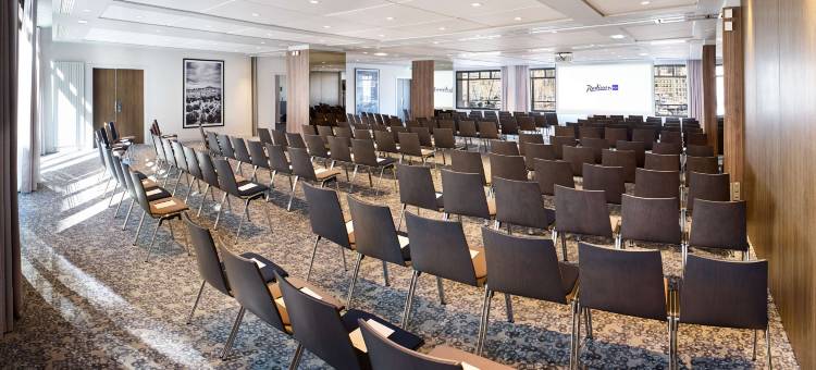 马赛老港口丽笙酒店(Radisson Blu Hotel, Marseille Vieux Port)图片