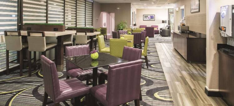 温德姆豪生-萨克拉门托市中心(Howard Johnson by Wyndham Sacramento Downtown)图片