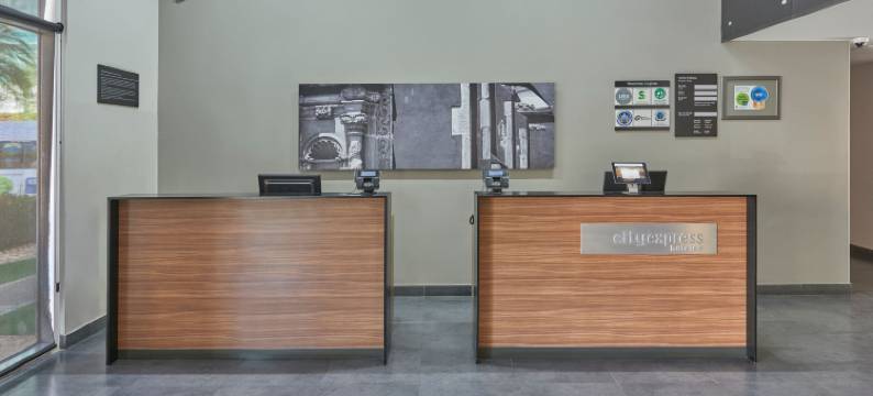 伊拉普阿托城市快捷酒店(City Express by Marriott Irapuato)图片