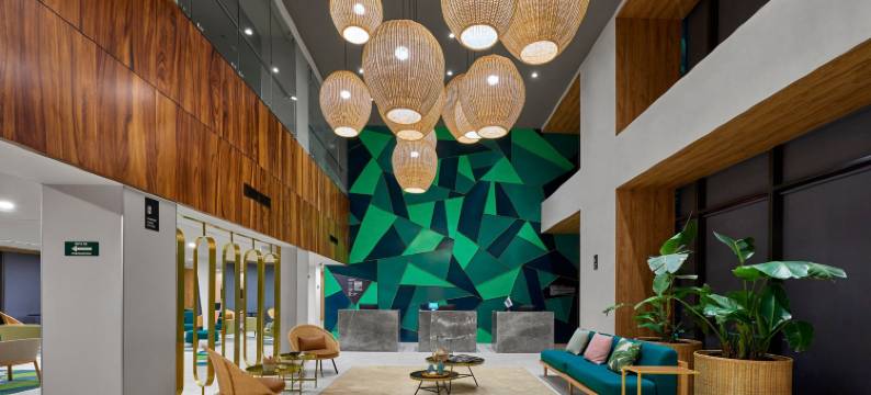 梅尼达万豪城市快捷普拉斯酒店(City Express Plus by Marriott Mérida)图片