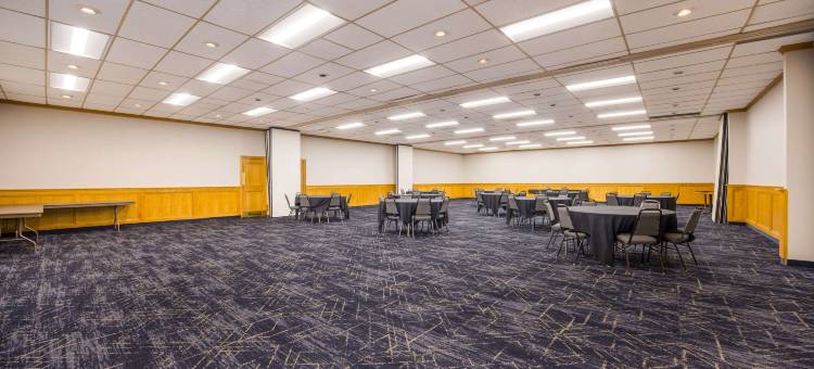 品质酒店及套房卡农城(Quality Inn & Suites Canon City)图片