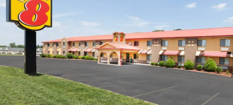 博林格林南温德姆速8酒店(Super 8 by Wyndham Bowling Green South)图片