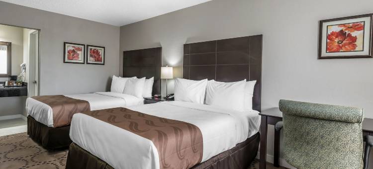 基西米湖畔Quality Inn & Suites(Quality Inn & Suites Kissimmee by the Lake)图片