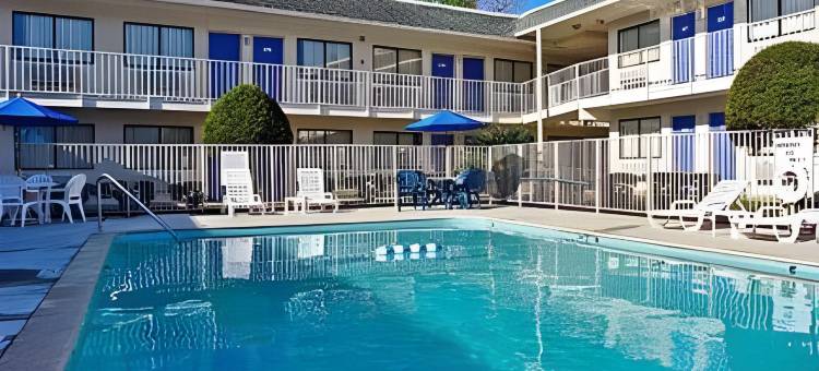 艾伦港巴顿鲁热6号汽车旅馆(Motel 6 Port Allen, la - Baton Rouge)图片