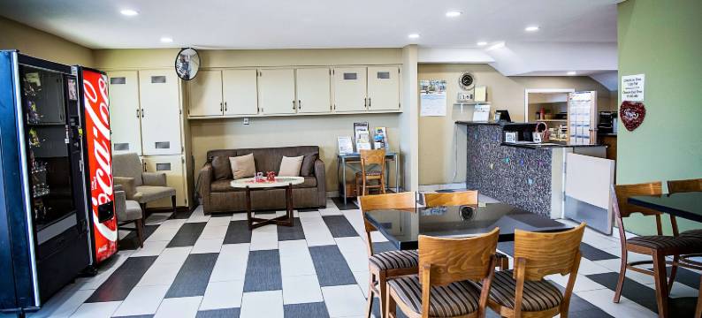 霍尔布鲁克速8酒店(Super 8 by Wyndham Holbrook)图片