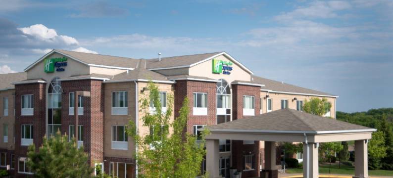 洲际酒店集团智选假日酒店及套房查纳森(Holiday Inn Express & Suites CHANHASSEN by IHG)图片