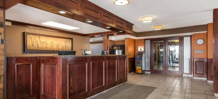 斯特拉斯莫尔贝斯特韦斯特酒店(Best Western Strathmore Inn)图片